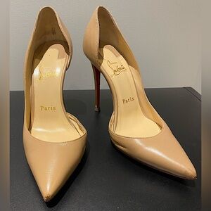 Christian Louboutin Iriza pumps nude size 36